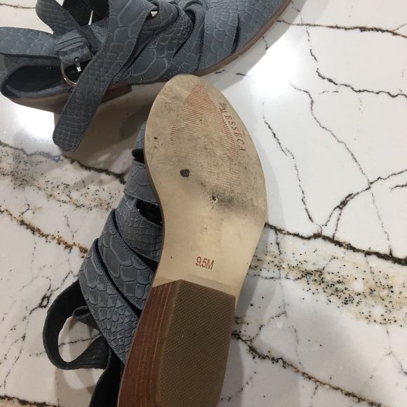 SOLD out blu Croc leather designer - Picture 3 of 3